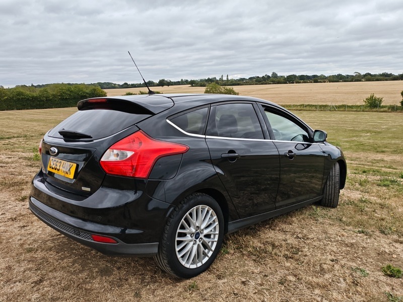 Ford Focus 1.6 Zetec Euro 5 #25