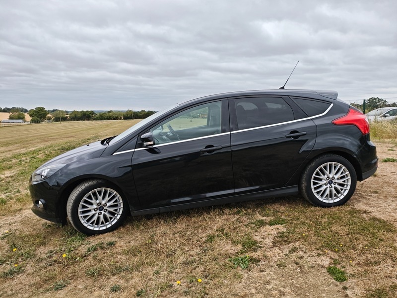 Ford Focus 1.6 Zetec Euro 5 #14
