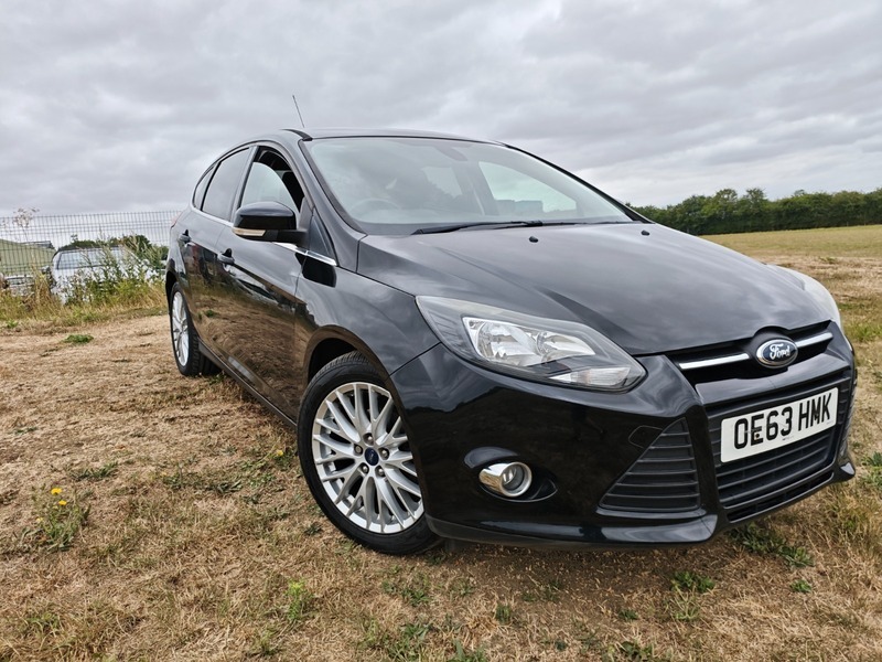 Ford Focus Zetec Black #3
