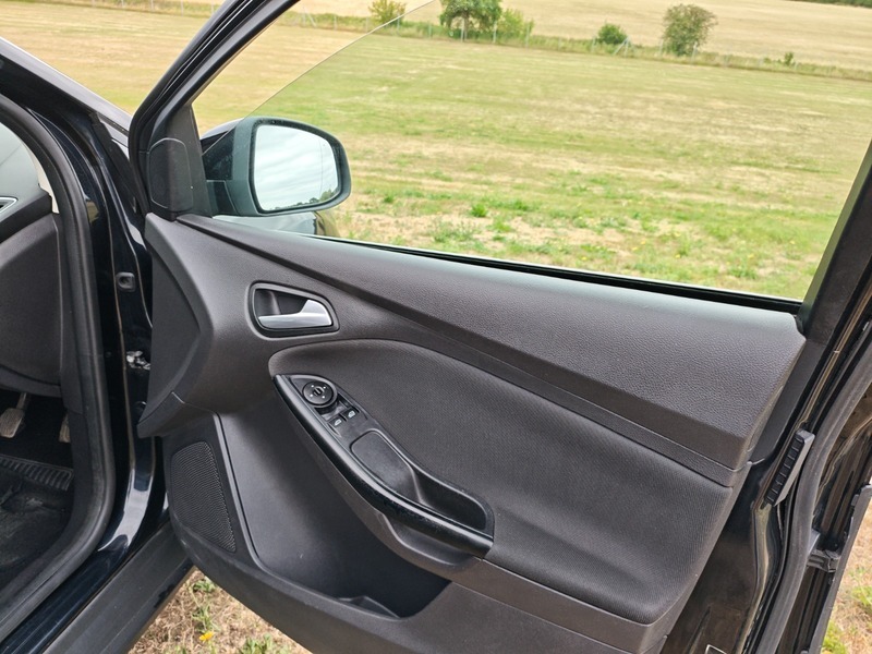 Ford Focus 1.6 Zetec Euro 5 #29