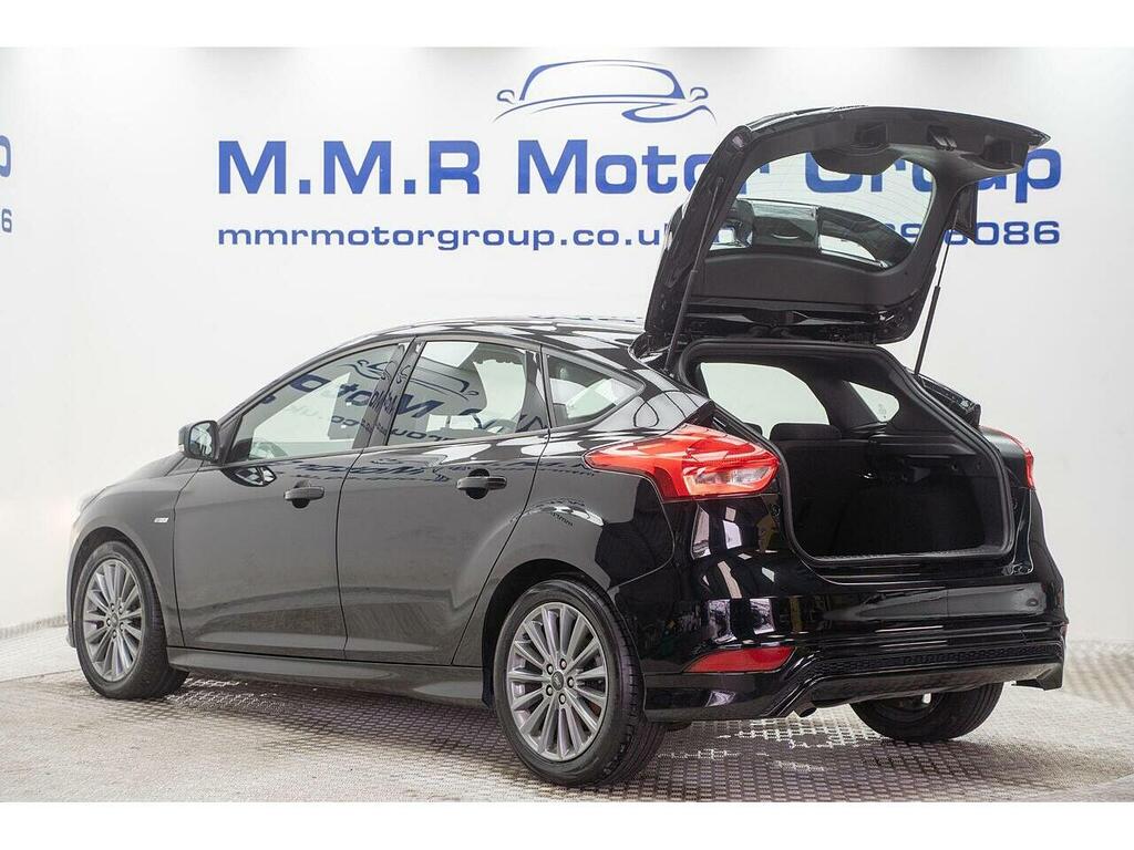 Ford Focus 1.5 Tdci St-line Euro 6 Ss EO18LDZ Black #5