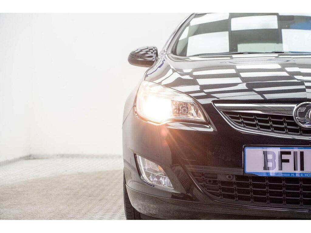 Vauxhall Astra 1.6 16V Se Euro 5 Black