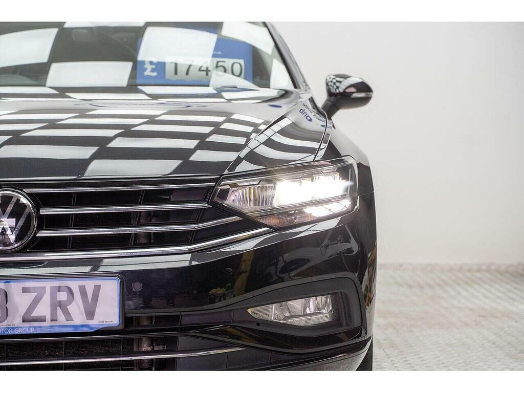 Volkswagen Passat 2.0 Tdi Evo Se Nav Dsg Euro 6 Ss Black