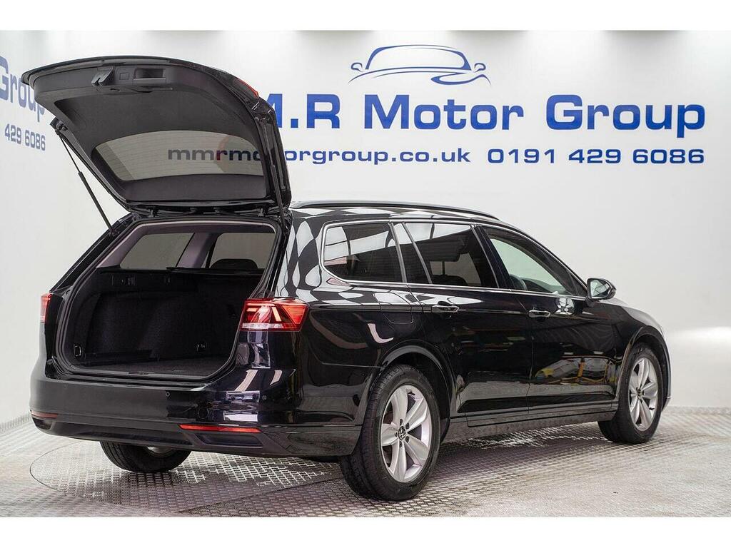 Volkswagen Passat 2.0 Tdi Evo Se Nav Dsg Euro 6 Ss VK23ZRV Black #4
