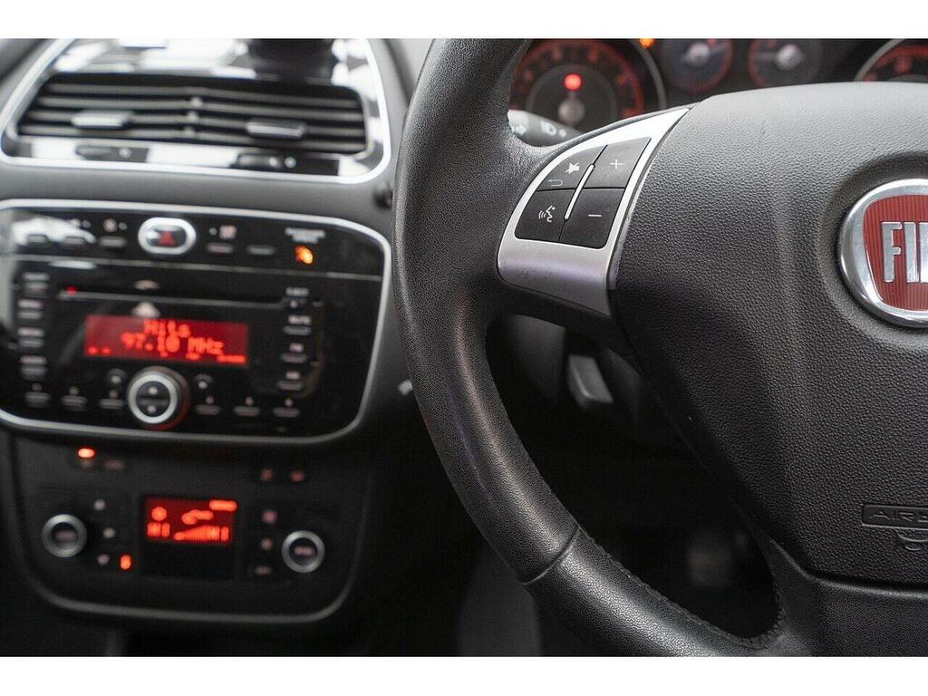 Fiat Punto Hatchback White #20