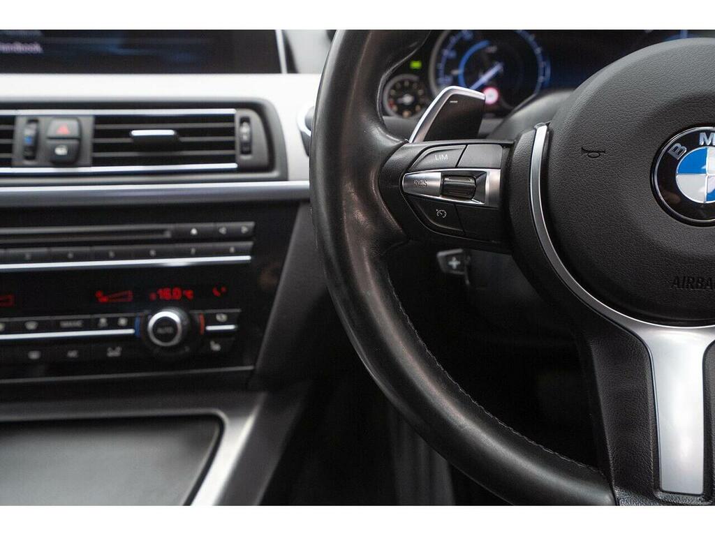 BMW 6 Series  Red #18