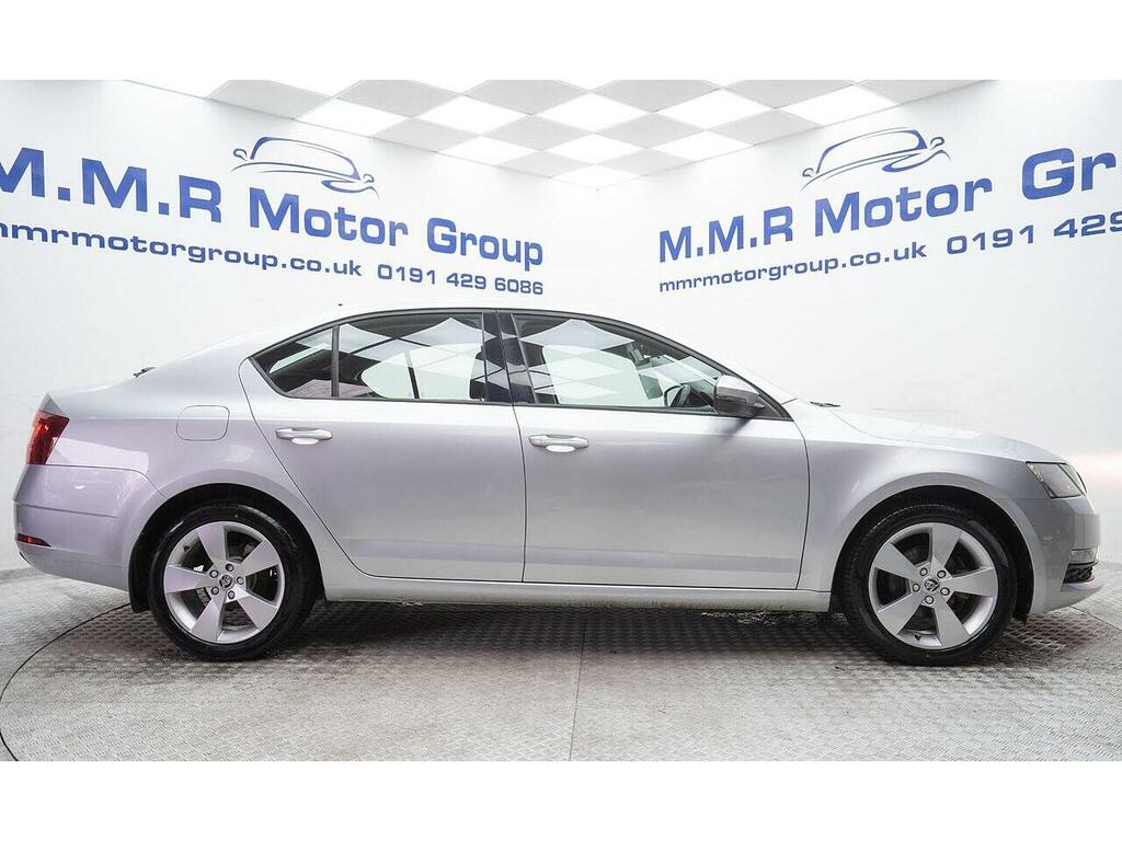 Skoda Octavia 1.6 Tdi Scr Se Drive Euro 6 Ss Silver #5