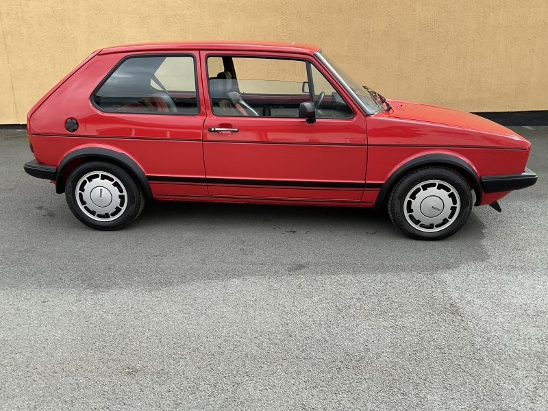 Volkswagen Golf Gti Black #32