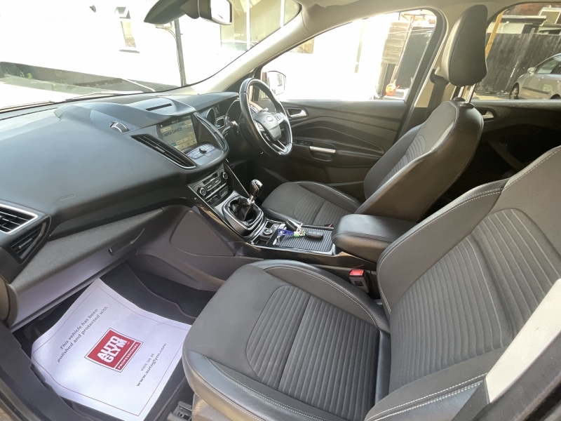 Ford Kuga Titanium Tdci MA18RJI Grey #4