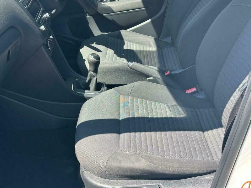Volkswagen Polo 1.2 Tsi 7 Speed Dsg-low Mileage-privacy Glass Uk  #9