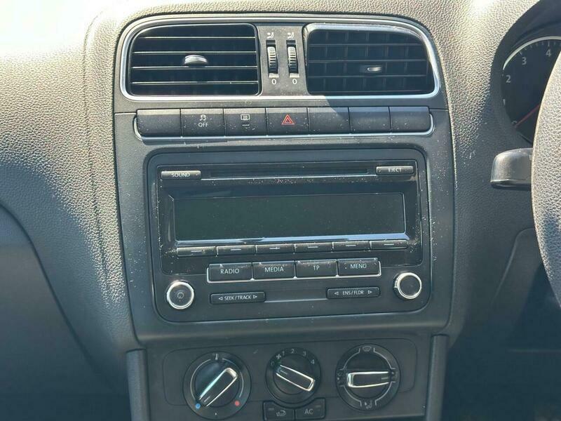 Volkswagen Polo 1.2 Tsi 7 Speed Dsg-low Mileage-privacy Glass Uk  #28