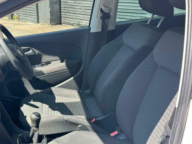 Volkswagen Polo 1.2 Tsi 7 Speed Dsg-low Mileage-privacy Glass Uk  #10
