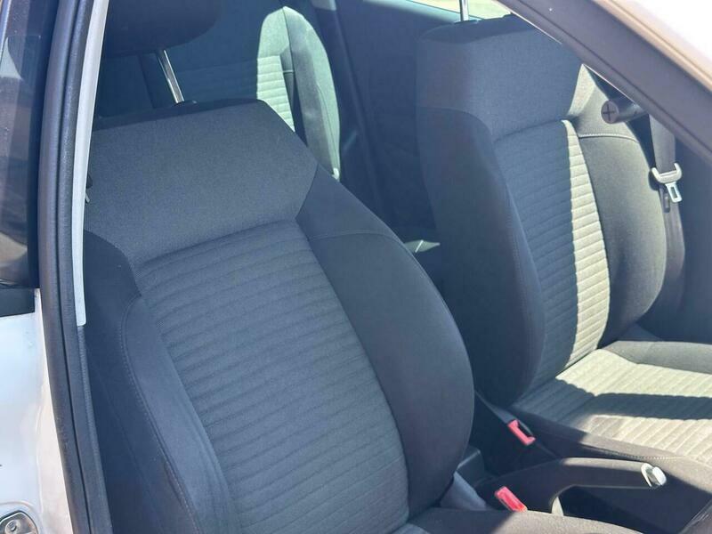 Volkswagen Polo 1.2 Tsi 7 Speed Dsg-low Mileage-privacy Glass Uk  #24