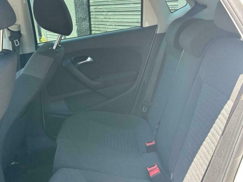 Volkswagen Polo 1.2 Tsi 7 Speed Dsg-low Mileage-privacy Glass Uk  #13