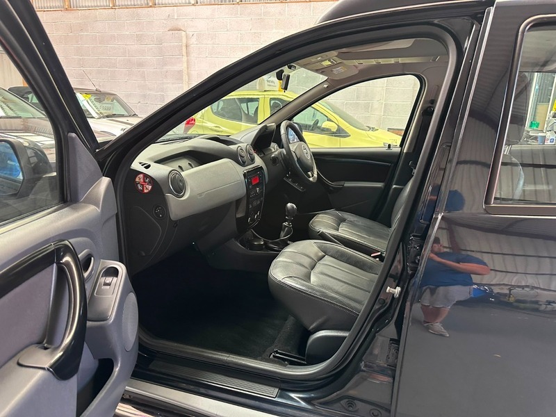 Dacia Duster Duster Laureate Dci 4X4 White #18