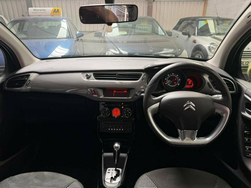 Citroen C3 Citroen C3 1.0 C3 Vt White #14