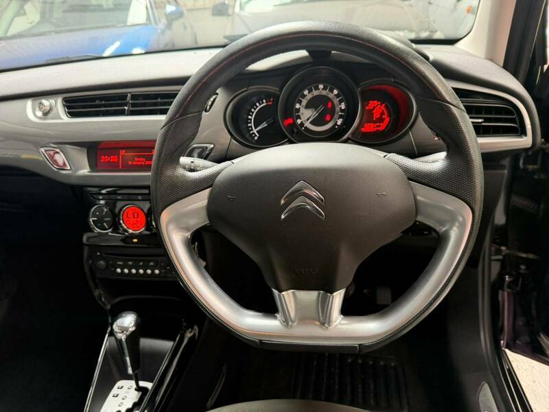 Citroen C3 Citroen C3 1.0 C3 Vt White #12