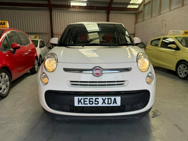 Fiat 500L Mpv White #29