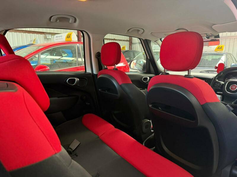 Fiat 500L Mpv White #19