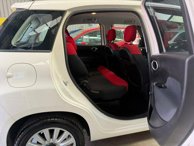 Fiat 500L Mpv White #11