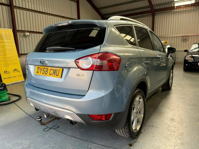 Ford Kuga 2.0 Tdci Titanium Awd Euro 4 Black #5