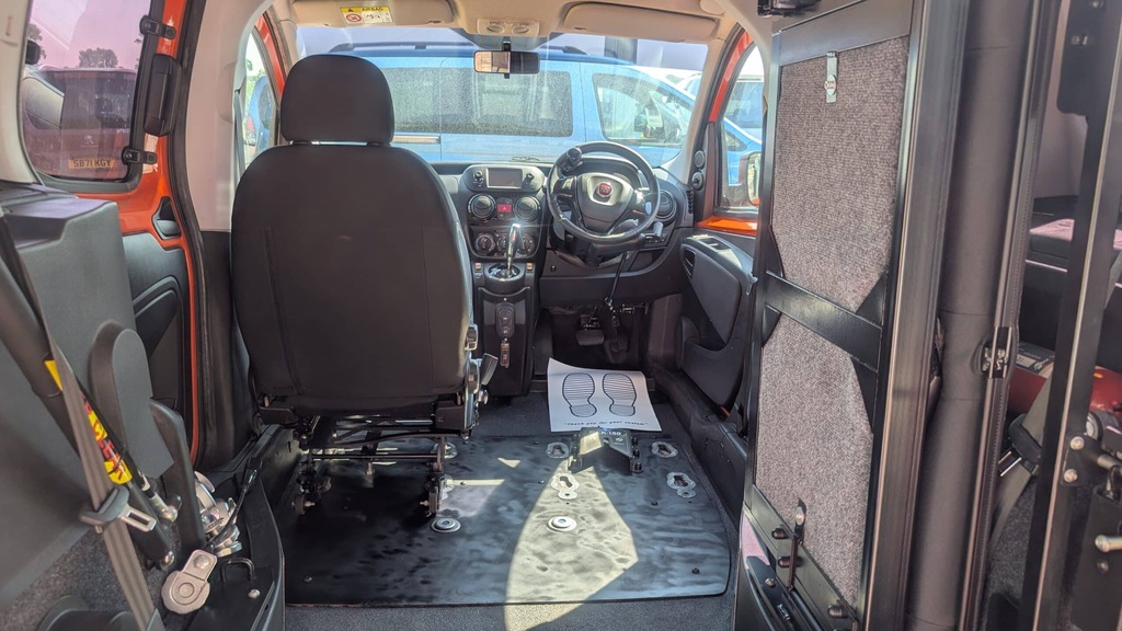 Fiat Qubo Diesel Orange #5