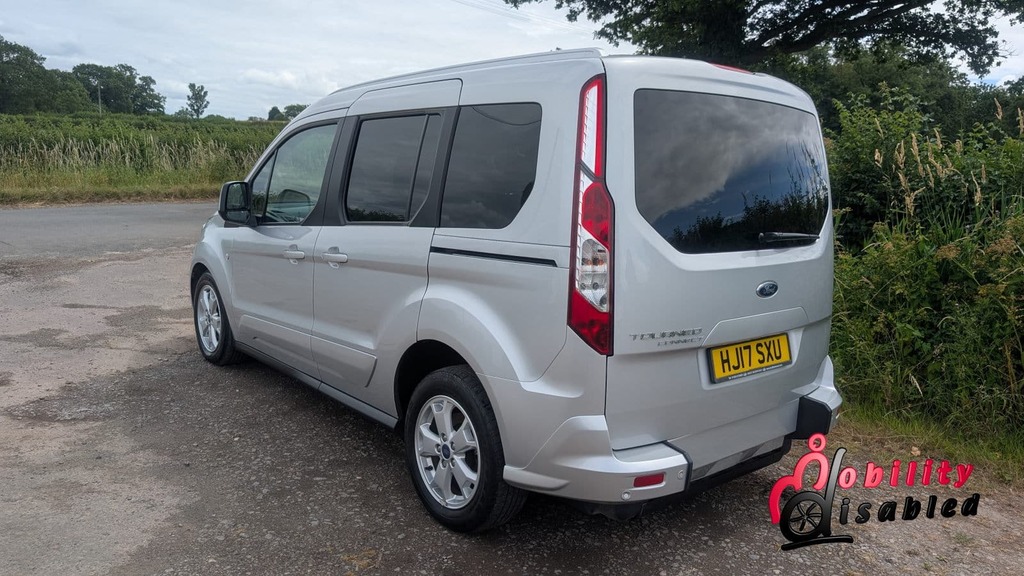 Ford Tourneo Connect Tourneo Connect Titanium Tdci Silver #11