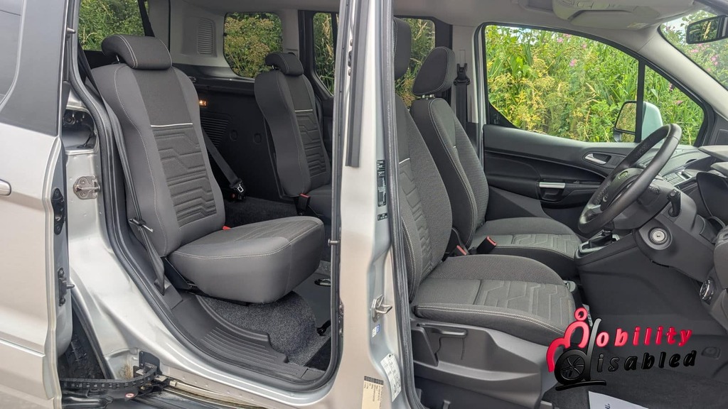 Ford Tourneo Connect Tourneo Connect Titanium Tdci Silver #30