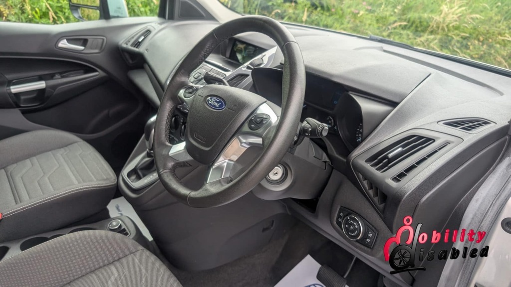 Ford Tourneo Connect Tourneo Connect Titanium Tdci Silver #33