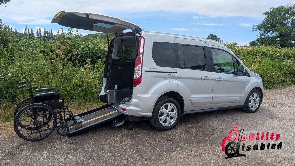 Ford Tourneo Connect Tourneo Connect Titanium Tdci Silver #18