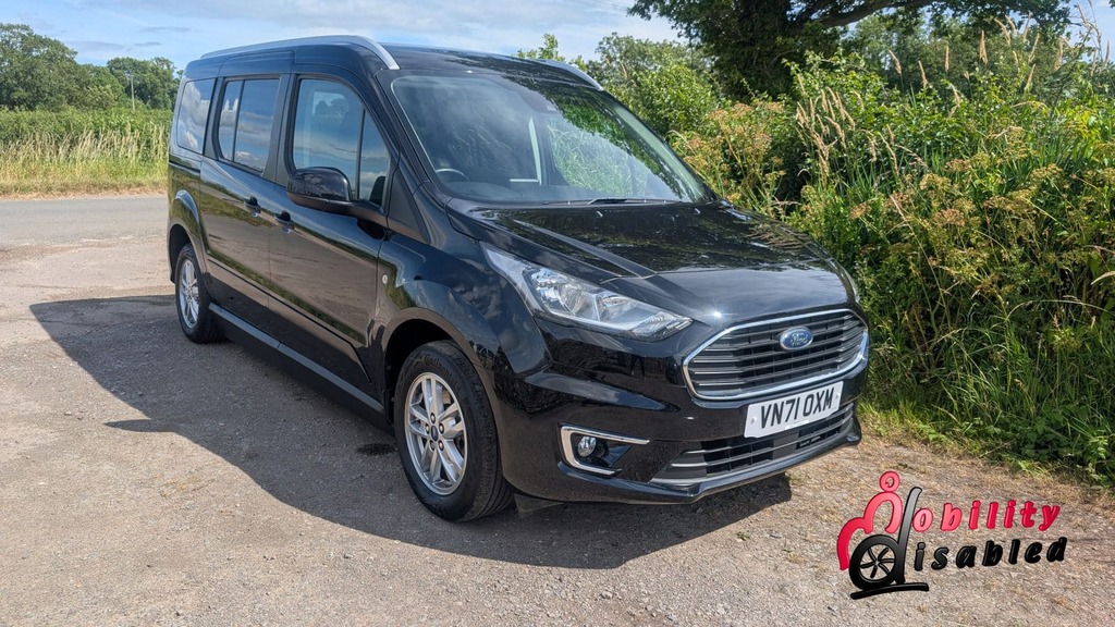 Ford Grand Tourneo Connect Tourneo Connect Grand Titanium Tdci Black #3