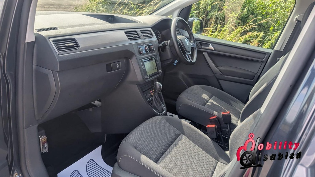 Volkswagen Caddy Life 2L Null Grey #35