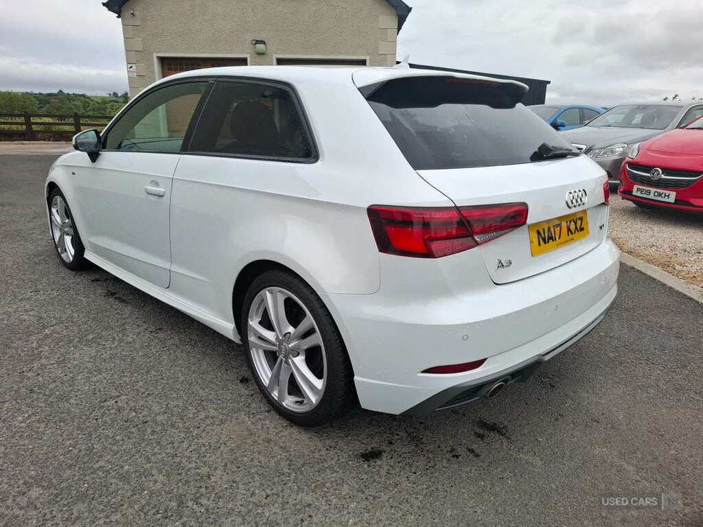 Audi A3 1.6 Tdi 116 S Line NA17KXZ White #4