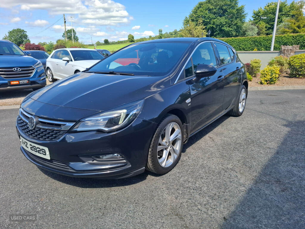 Vauxhall Astra 1.0T 12V Ecoflex Sri Nav Black #2
