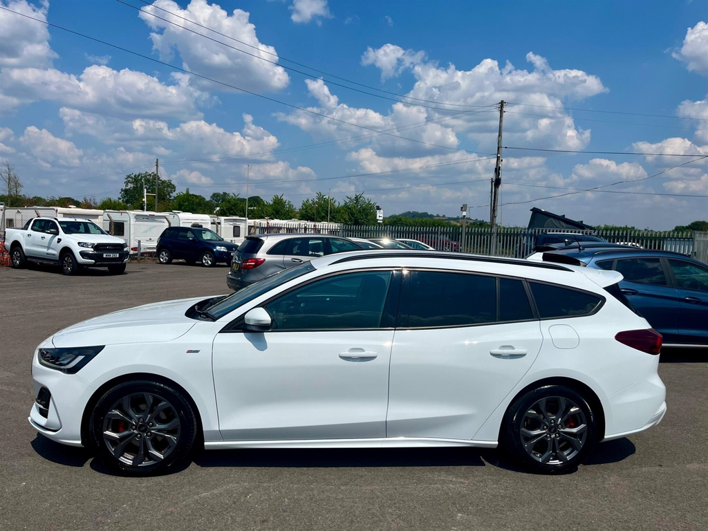 Ford Focus 1.0T Ecoboost St-line Euro 6 Ss KS22RVY White #5
