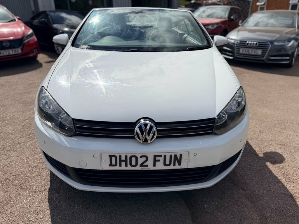 Volkswagen Golf 1.6L Se White #2