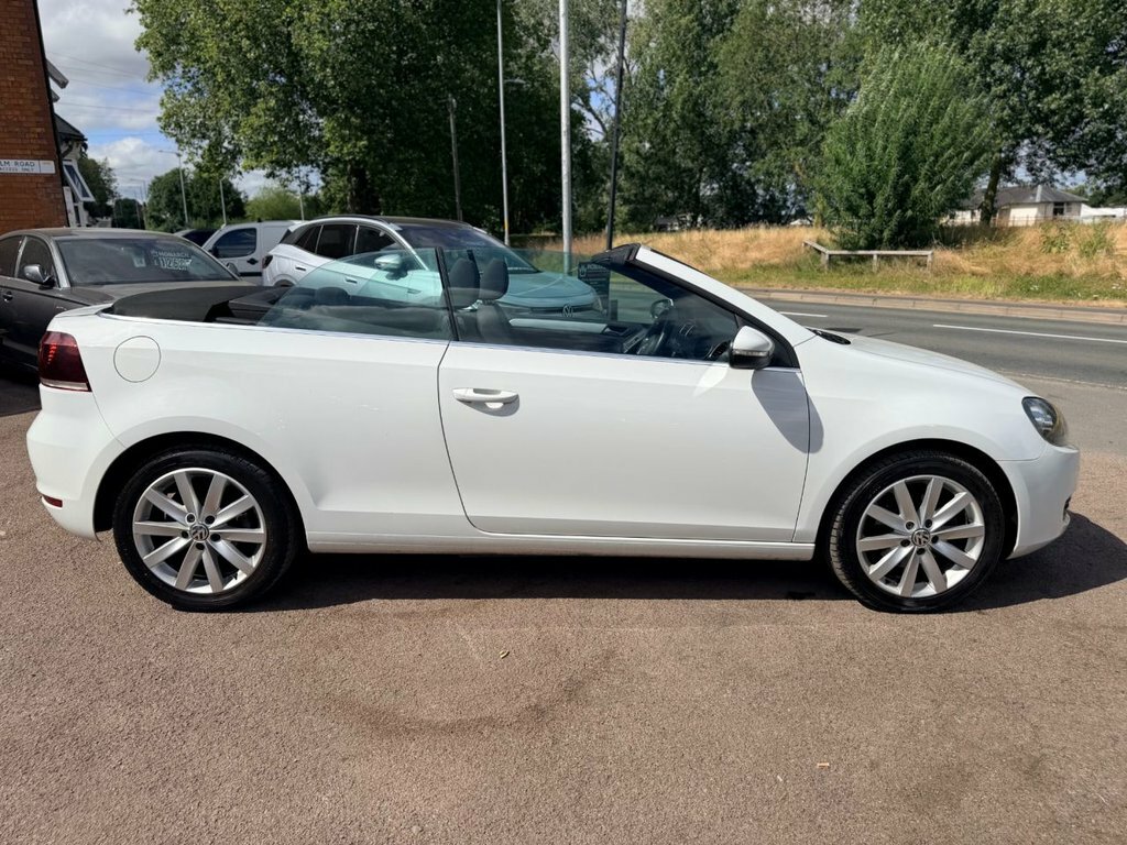 Volkswagen Golf 1.6L Se White #4