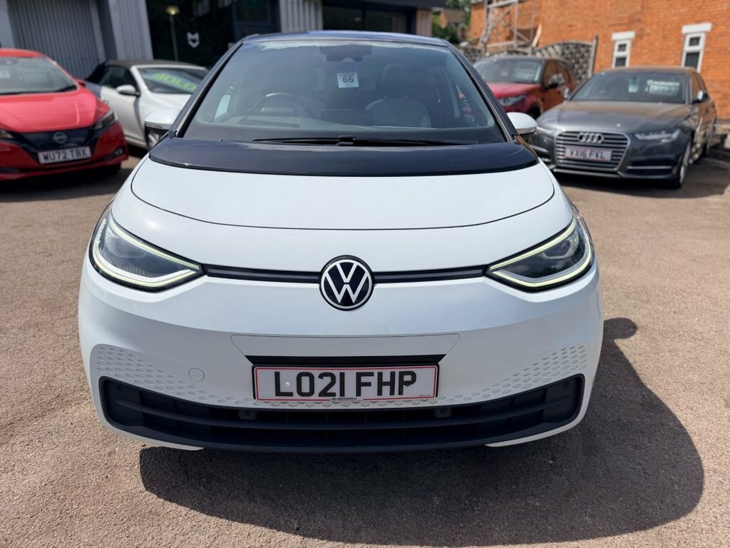 Volkswagen ID.3 Hatchback White #4