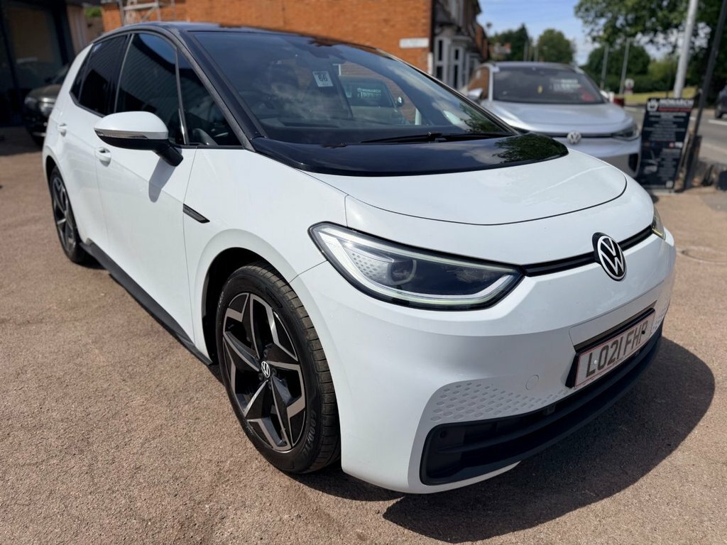 Volkswagen ID.3 Hatchback White #5