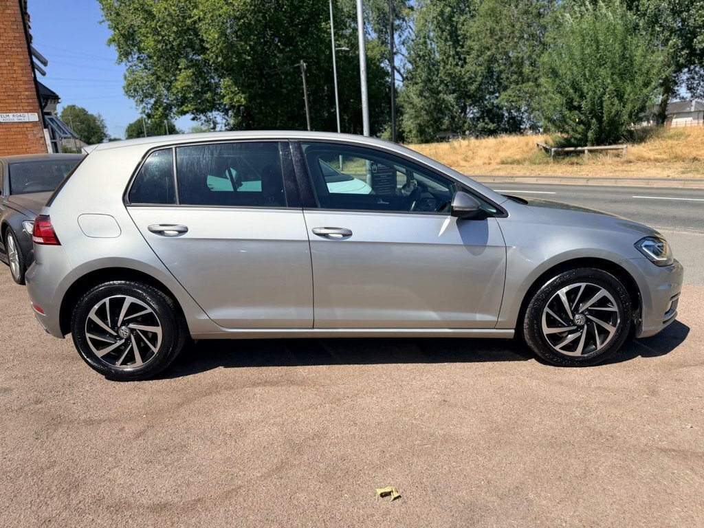 Volkswagen Golf 1L Match Edition PJ69EGZ Silver #4