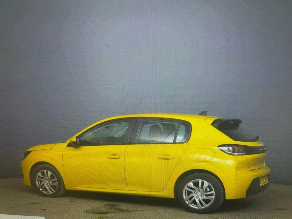 Peugeot 208 1.2L Active Premium EX70YMY Yellow #3