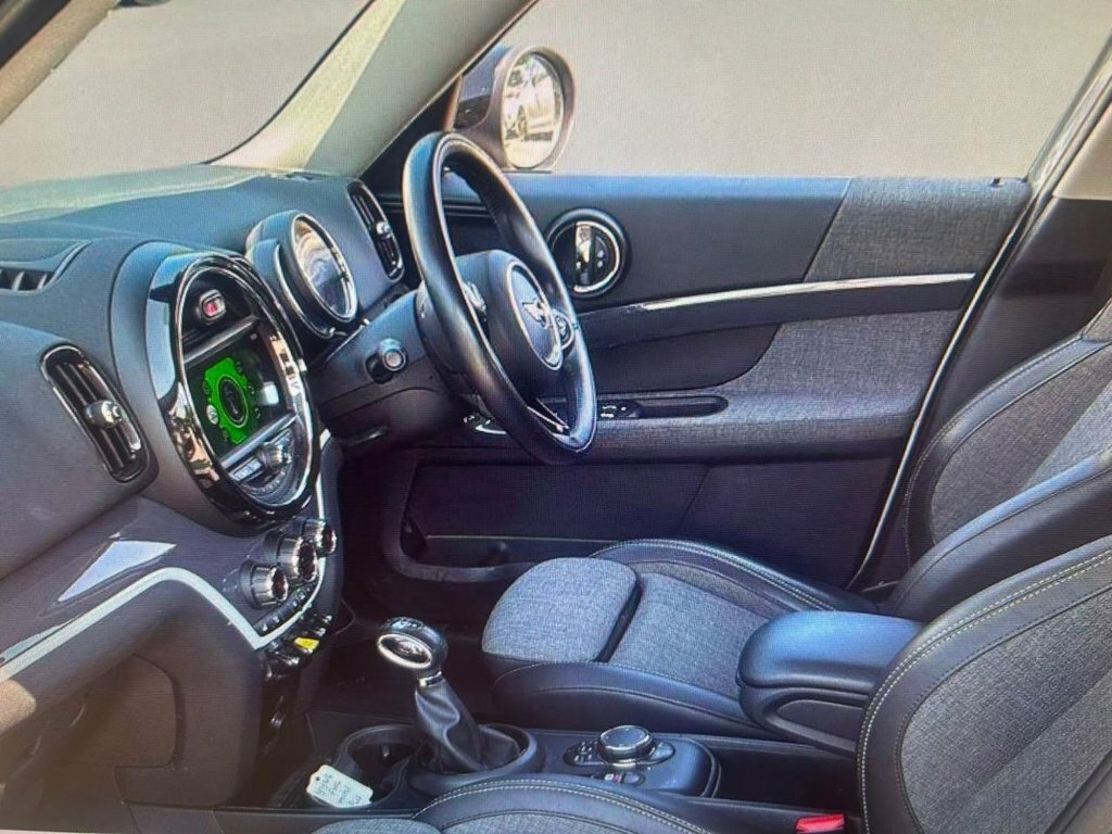 Mini Countryman Hatchback Green #5