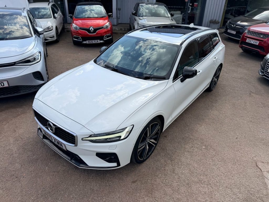 Volvo V60 2L R-design Pro White #2