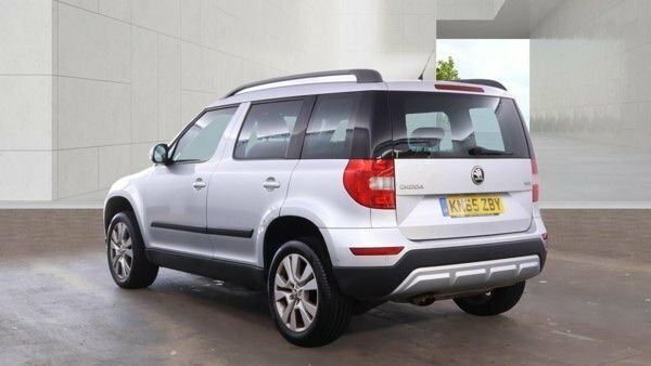 Skoda Yeti 1.2L Se L Silver #2