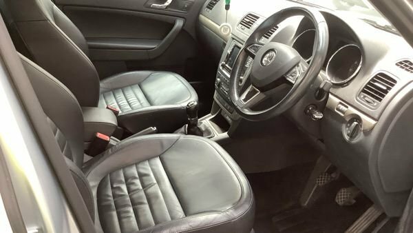 Skoda Yeti 1.2L Se L Silver #5