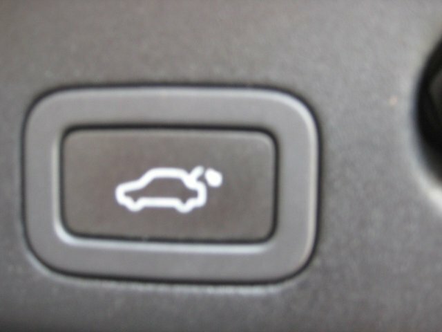 Jaguar XJ 3.0D V6 Black #24