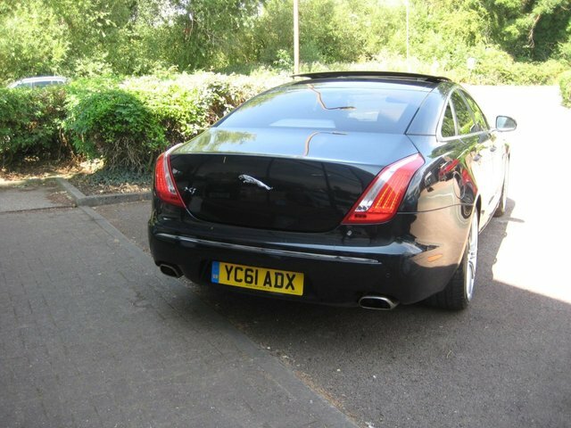 Jaguar XJ 3.0D V6 Black #10