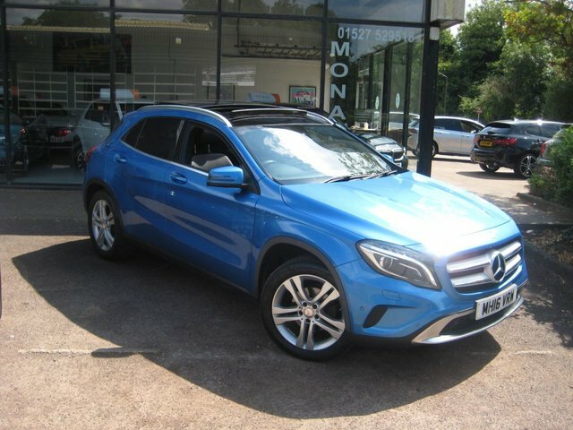 Mercedes-Benz GLA Class 2.1 Gla200d Sport Premium Plus Suv 7G Blue