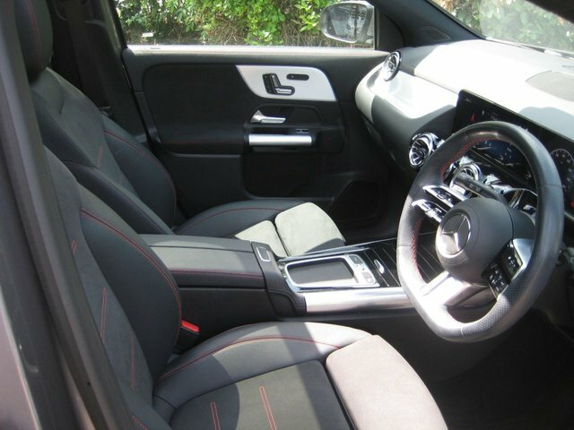 Mercedes-Benz GLA Class 2.0 Gla220d Amg Line Premium Plus Suv KR73UFT Grey #2