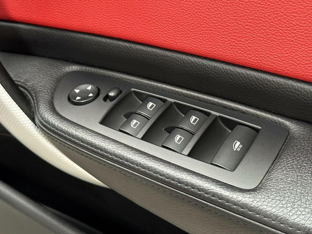 BMW 1 Series Coupe 2.0 118D M Sport Euro 5 Ss 201161 Black #37